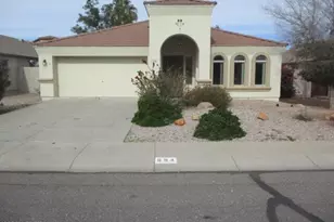 694 E Saddle, San Tan Valley, AZ 85143 - Photo 1