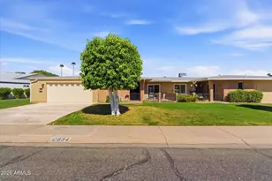 10894 W Clair Dr, Sun City, AZ 85351 - Photo 1