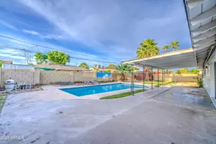 2614 W Aster Dr, Phoenix, AZ 85029 - Photo 30