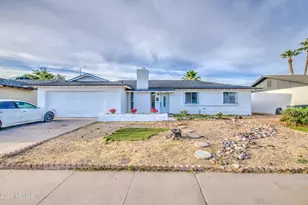 2614 W Aster Dr, Phoenix, AZ 85029 - Photo 1