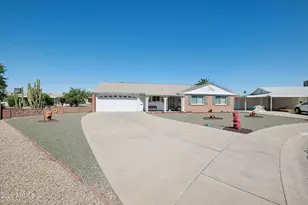 10032 W Tarrytown Ave, Sun City, AZ 85351 - Photo 1
