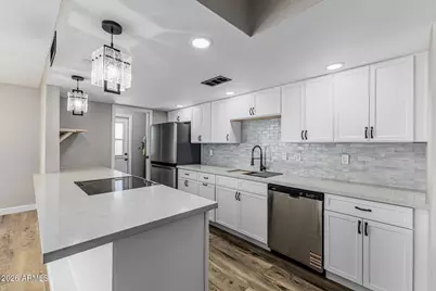 10838 N 32nd Lane, Phoenix, AZ 85029 - Photo 1