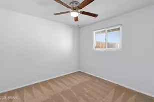 1638 W Desert Cove Ave, Phoenix, AZ 85029 - Photo 10