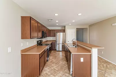 41173 W Bravo Drive, Maricopa, AZ 85138 - Photo 10