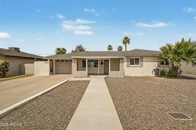 210 E El Camino Drive, Phoenix, AZ 85020 - Photo 1