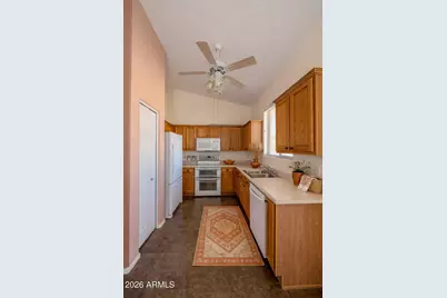 8820 E Rainier Drive, Gold Canyon, AZ 85118 - Photo 6