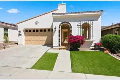 20784 W Minnezona Avenue, Buckeye, AZ 85396 - Photo 1