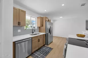 13812 N 103rd Way, Sun City, AZ 85351 - Photo 10