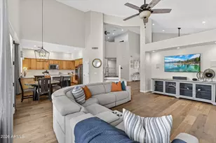 781 E Capricorn Way, Chandler, AZ 85249 - Photo 1
