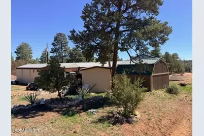 2019 Broken Arrow Road, Overgaard, AZ 85933 - Photo 1