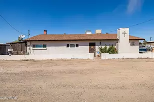 3838 W Alta Vista Rd, Phoenix, AZ 85041 - Photo 1