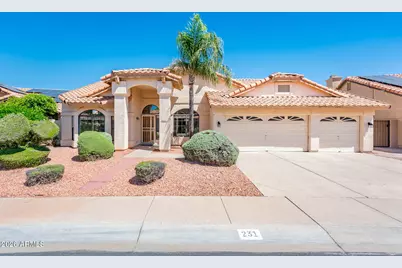 231 N Cottonwood Drive, Gilbert, AZ 85234 - Photo 1