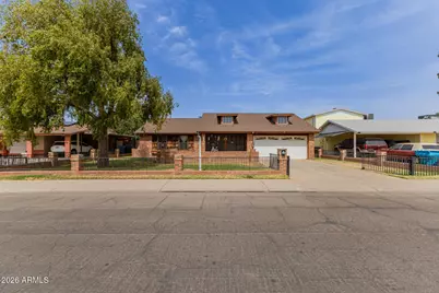 7708 W Flower Street, Phoenix, AZ 85033 - Photo 1