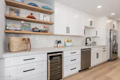 9255 N 100th Place, Scottsdale, AZ 85258 - Photo 1