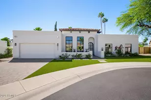 9402 N 83rd Ct, Scottsdale, AZ 85258 - Photo 1