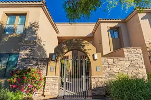 7027 N Scottsdale Rd, Paradise Valley, AZ 85253 - Photo 1