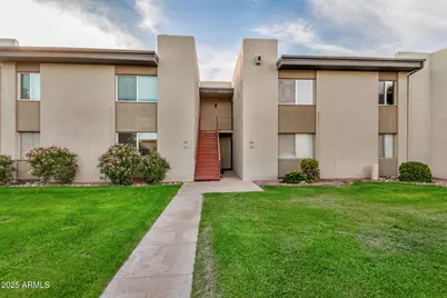 4201 E Camelback Road #15, Phoenix, AZ 85018 - Photo 1
