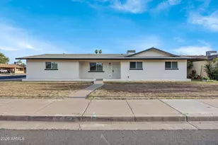 1033 W Rio Salado Pkwy, Mesa, AZ 85201 - Photo 1