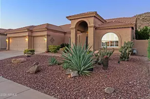 2502 E Glenhaven Dr, Phoenix, AZ 85048 - Photo 1