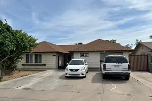 6539 W Coolidge St, Phoenix, AZ 85033 - Photo 1