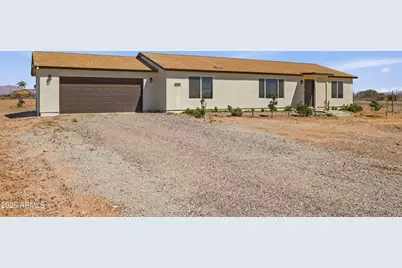 37636 W Minnezona Avenue, Tonopah, AZ 85354 - Photo 1