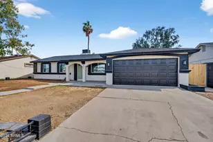 8531 W Vale Dr, Phoenix, AZ 85037 - Photo 4