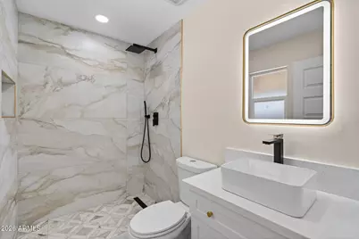 8531 W Vale Drive, Phoenix, AZ 85037 - Photo 22