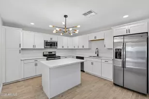 8531 W Vale Dr, Phoenix, AZ 85037 - Photo 34