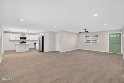 8531 W Vale Drive, Phoenix, AZ 85037 - Photo 36
