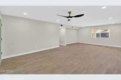 8531 W Vale Drive, Phoenix, AZ 85037 - Photo 38
