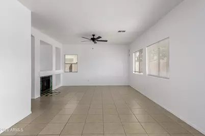 11625 W Monroe Street, Avondale, AZ 85323 - Photo 10