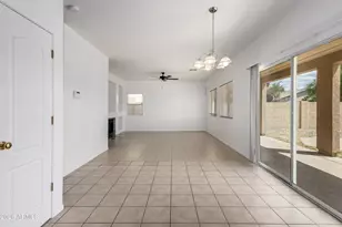 11625 W Monroe St, Avondale, AZ 85323 - Photo 12