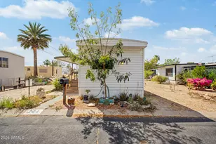 10401 N Cave Creek Rd, Phoenix, AZ 85020 - Photo 1