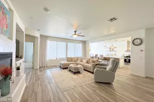 862 E Gemini Pl, Chandler, AZ 85249 - Photo 2