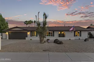 235 W Interlacken Dr, Phoenix, AZ 85023 - Photo 1