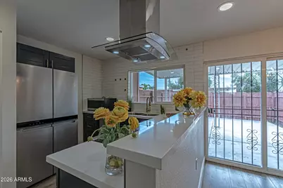 4662 W Krall Street, Glendale, AZ 85301 - Photo 1