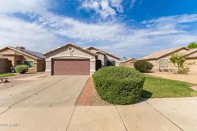 8534 W Hatcher Road, Peoria, AZ 85345 - Photo 1