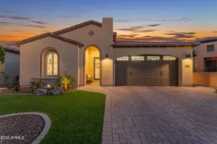 429 E Veterans Wy, Queen Creek, AZ 85140 - Photo 1