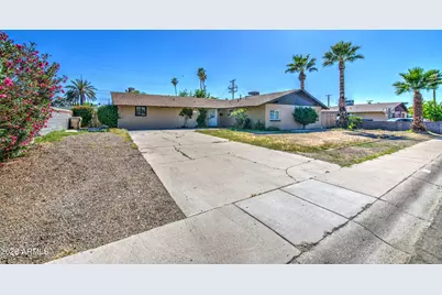 6217 W Medlock Drive, Glendale, AZ 85301 - Photo 1
