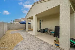 17353 W Patrick Ln, Surprise, AZ 85387 - Photo 24