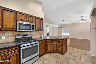 2925 E Blanche Drive, Phoenix, AZ 85032 - Photo 1