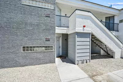 3065 N 67th Avenue #Apt 117, Phoenix, AZ 85033 - Photo 1