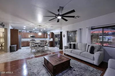 12120 W Leather Lane W, Peoria, AZ 85383 - Photo 10