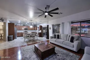 12120 W Leather Ln W, Peoria, AZ 85383 - Photo 10
