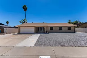 2135 W Kerry Ln, Phoenix, AZ 85027 - Photo 1