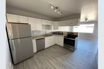 1125 N Oleander Street #B, Tempe, AZ 85288 - Photo 1