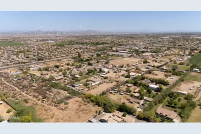 7834 S 29th Avenue #--, Laveen, AZ 85339 - Photo 16