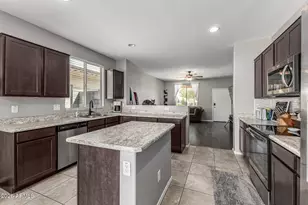 11526 W Ventura St, El Mirage, AZ 85335 - Photo 10