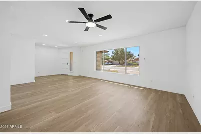 5122 W Royal Palm Road, Glendale, AZ 85302 - Photo 6