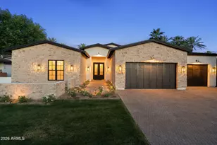 4419 N 46th Pl, Phoenix, AZ 85018 - Photo 1